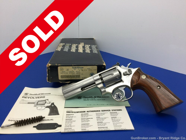 1989 Smith & Wesson 617 .22lr *AMAZINGLY RARE 4" NO DASH FULL TARGET MODEL*