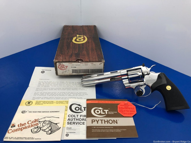 *SUPER RARE* 1985 Colt Python 6" *GORGEOUS FACTORY BRIGHT STAINLESS FINISH*