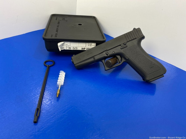 Glock 17 Gen 2 9mm Black 4.48" *AWESOME SEMI AUTO PISTOL!*