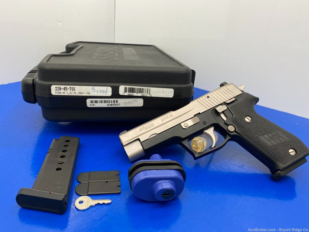 Sig Sauer P220 .45 ACP Stainless 4.4" *INCREDIBLE SEMI AUTO PISTOL!*