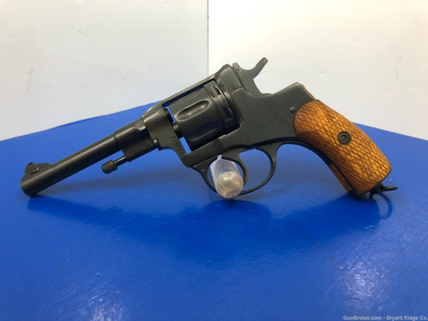 1933 Tula Nagant Revolver 7.62x38mmR Blue 4.5" *AWESOME WWII ERA REVOLVER*