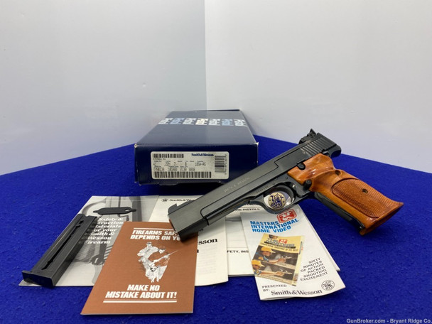 1992 Smith Wesson 41 .22 LR Blue *LIKE NEW IN BOX EXAMPLE* Astonishing