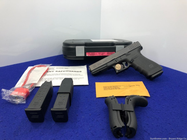 Glock 21 Gen 4 .45 ACP 4.61" *DESIRABLE SERVICE STYLE SEMI AUTO PISTOL*
