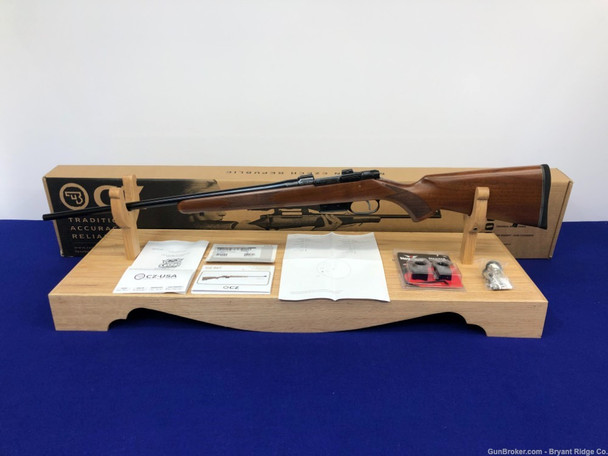 2015 CZ 527 American .22 Hornet Blue 22" *BEAUTIFUL WALNUT STOCK* Awesome
