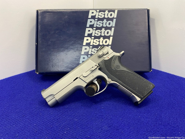Smith Wesson 4006 .40 S&W 4" Stainless *CLASSIC S&W SEMI-AUTOMATIC PISTOL*