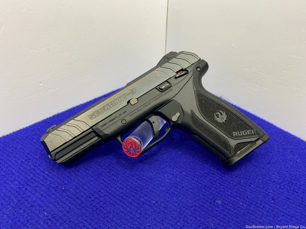 2018 Ruger Security 9 9mm Blk 4" *INCREDIBLE MID-SIZED COMPACT PISTOL*