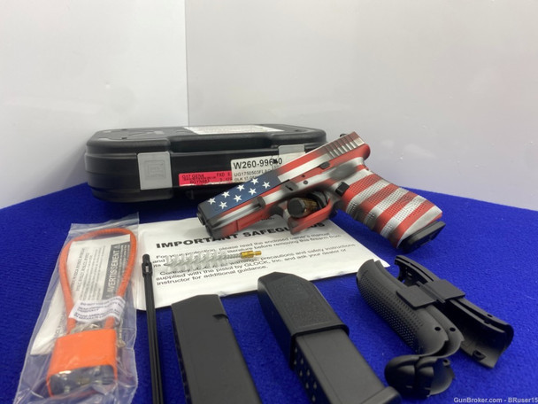 Glock 17 Gen4 9mm 4.49" *JAW-DROPPING AMERICAN FLAG CERAKOTE FINISH*