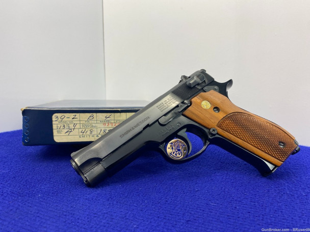 Smith Wesson 39-2 9mm Blue 4" *COLLECTIBLE AUTO-LOADING HANDGUN*