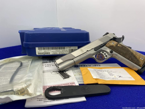 2007 Smith Wesson SW1911 .45 ACP Stainless *OUTSTANDING HIGH-QUALITY 1911*