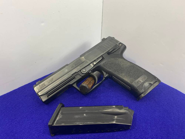2000 HK USP 45 Blue .45ACP 4 3/8" *INCREDIBLE SEMI-AUTOMATIC PISTOL* 2000 HK USP 45 Blue .45ACP 4 3/8" *INCREDIBLE SEMI-AUTOMATIC PISTOL*