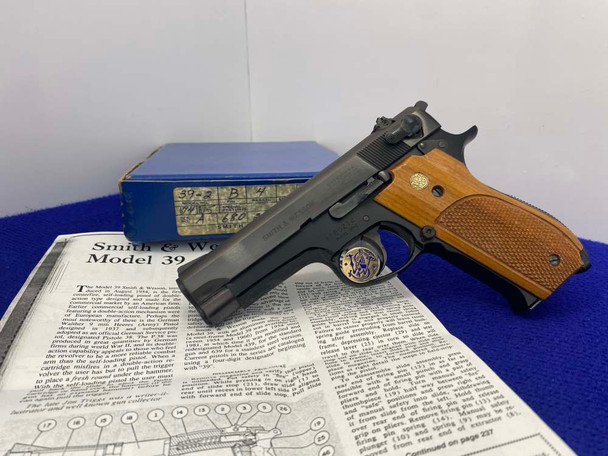 1981 Smith Wesson 39-2 9mm Blue *NEW-OLD-STOCK (NOS)* Complete Package 1981 Smith Wesson 39-2 9mm Blue *NEW-OLD-STOCK (NOS)* Complete Package