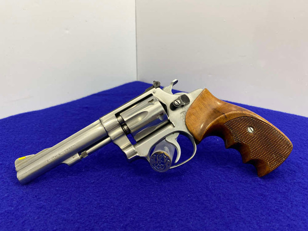 1982 Smith Wesson 63 .22 LR Stainless 4" *DESIRABLE NO-DASH EXAMPLE*