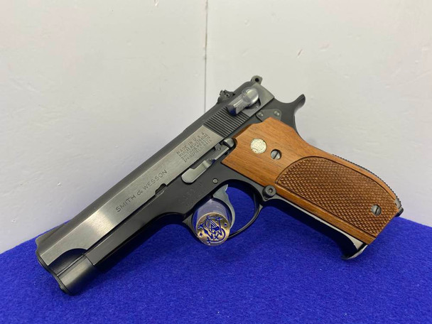 Smith Wesson 39 9mm Blue 4" -EARLY NO DASH MODEL- Incredible Piece