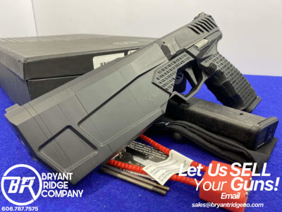 Silencerco Maxim 9 9mm 4.38" Black *CLASS III INTEGRATED SUPPRESSOR PISTOL*