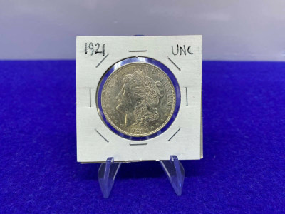 1921 Morgan SILVER Dollar -Philadelphia Mint- SOUGHT AFTER 90% SILVER -UNC-