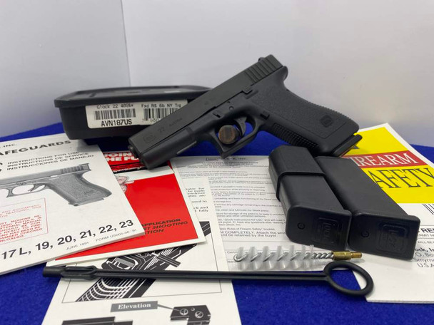 Glock 22 Gen 2 .40 S&W Black 4.49" -ORIG TUPPERWARE CASE/CONTENTS- Amazing