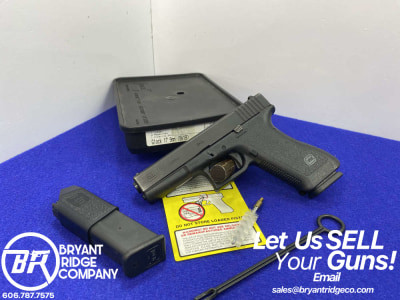 Glock 17 Gen 2 9mm 4.49" Black *DESIRABLE EARLY GEN GLOCK* Tupperware Box