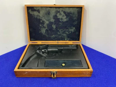 Smith & Wesson Brown Wooden Presentation Case *COLLECTOR DISPLAY CASE*