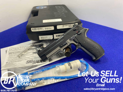 Sig Sauer Mosquito .22 LR Duo-tone 3.98" *COMPACT SEMI-AUTOMATIC PISTOL*
