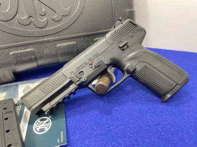 FNH Five-SeveN 5.7x28mm Black *POPULAR, LIGHTWEIGHT, POLYMER FRAME MODEL*-GID1192560162
