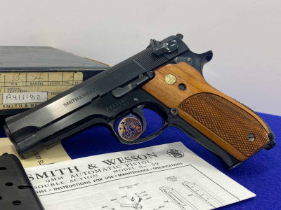 Smith Wesson Model 39-2 9mm 4" *FIRST GENERATION AMERICAN DOUBLE-ACTION*