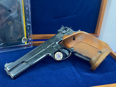 1963 Smith Wesson Model 52 .38 Mid-Range Blued 5" *COMPETITION PISTOL*
