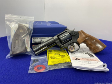 *SOLD* Smith Wesson 586-8 .357 Mag Blue 4