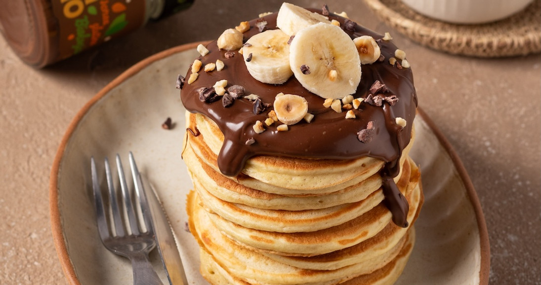 Pancake Classici con Crema spalmabile nocciole e cacao