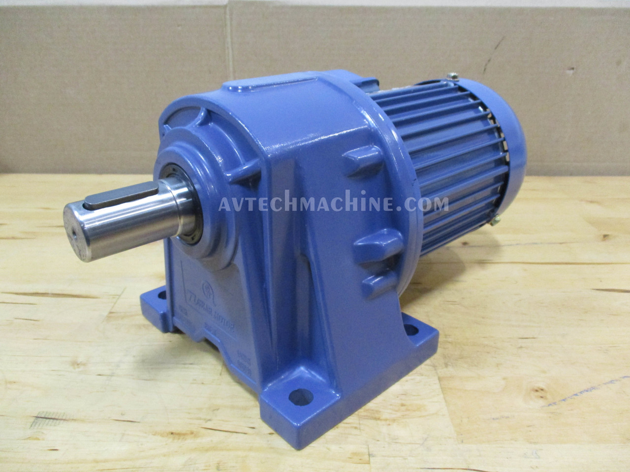 PL28-0200-165S4-Y3
