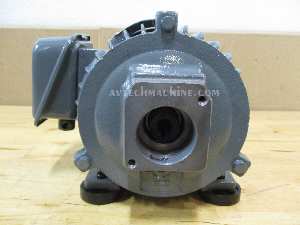 TK21HP220/440V Tswu Kwan Industrial Electric Motor 1HP 3 Phase 220