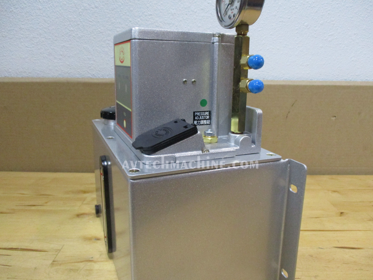 MFE-502FWB-T4A