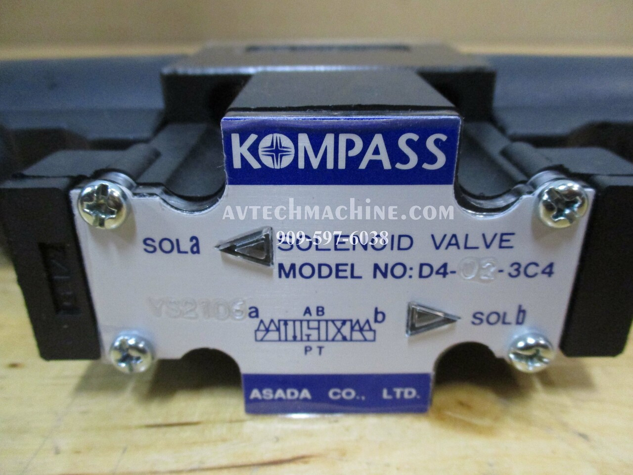 D4023C4D2 Kompass Hydraulic Solenoid Valve Coil DC24