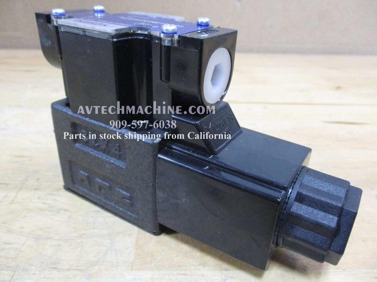 DSG-01-2B2-A110-51T-L