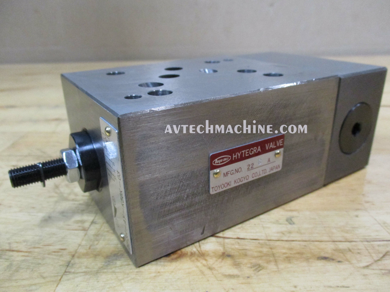 HF3H-AY-K56K-03