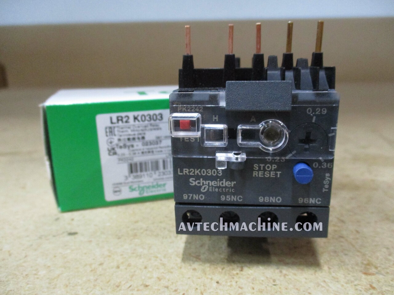 LR2K0303