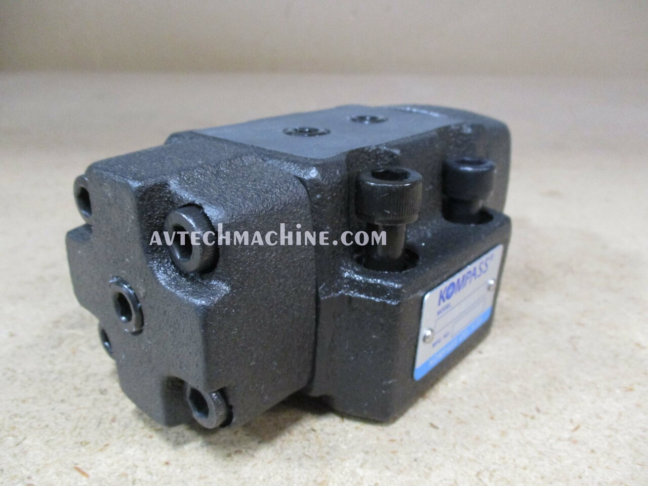 HG03A1 Kompass Hydraulic Low Pressure Relief Valve