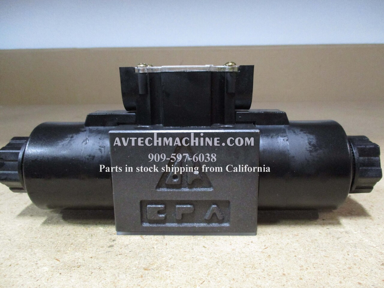S-DFB-03-3C25-R220V-35
