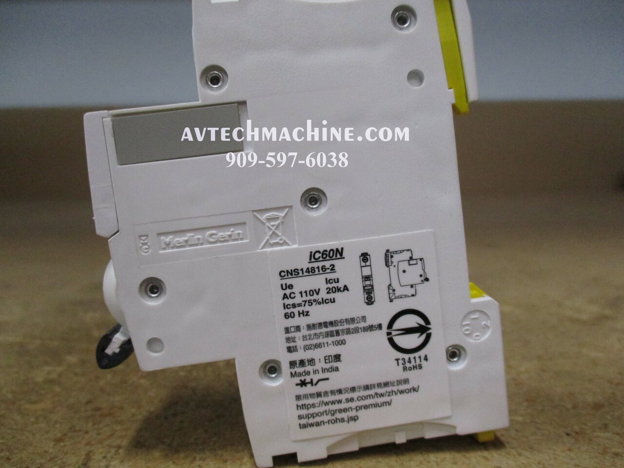 A9F74103-1P3AC