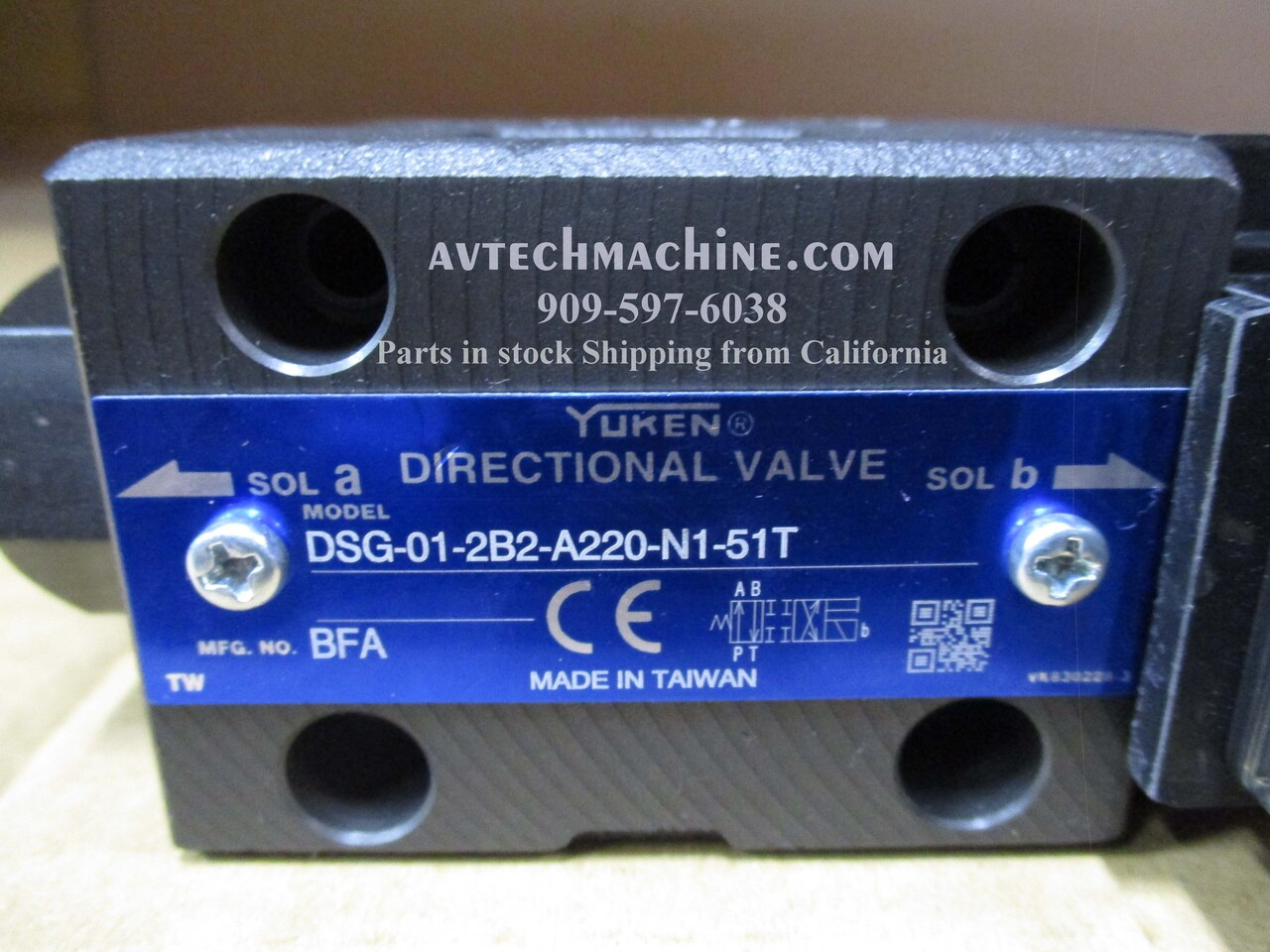 DSG-01-2B2-A220-N1-51T