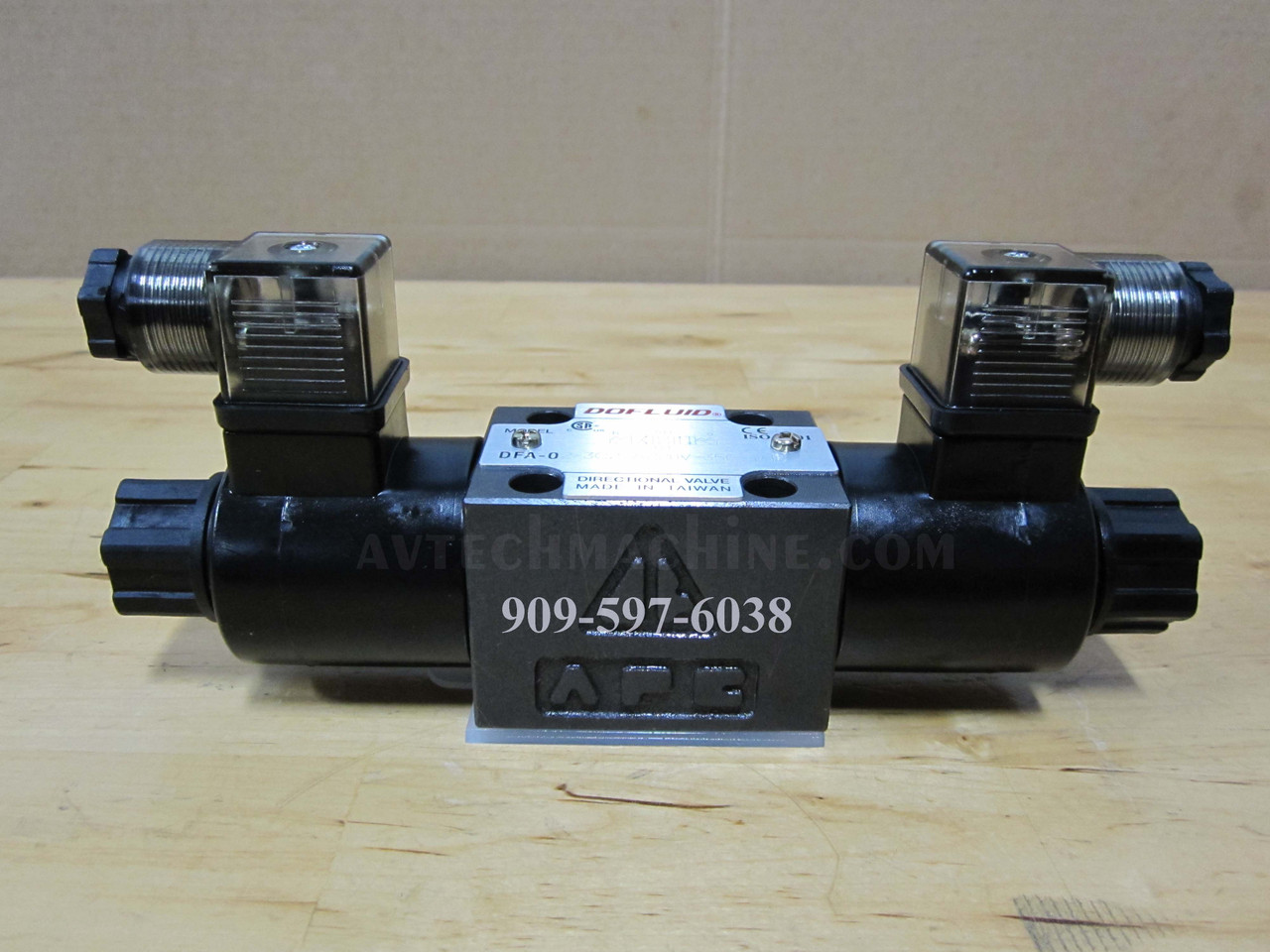 DFA-02-3C2-A220 Dofluid Hydraulic Solenoid Valve Coil AC220