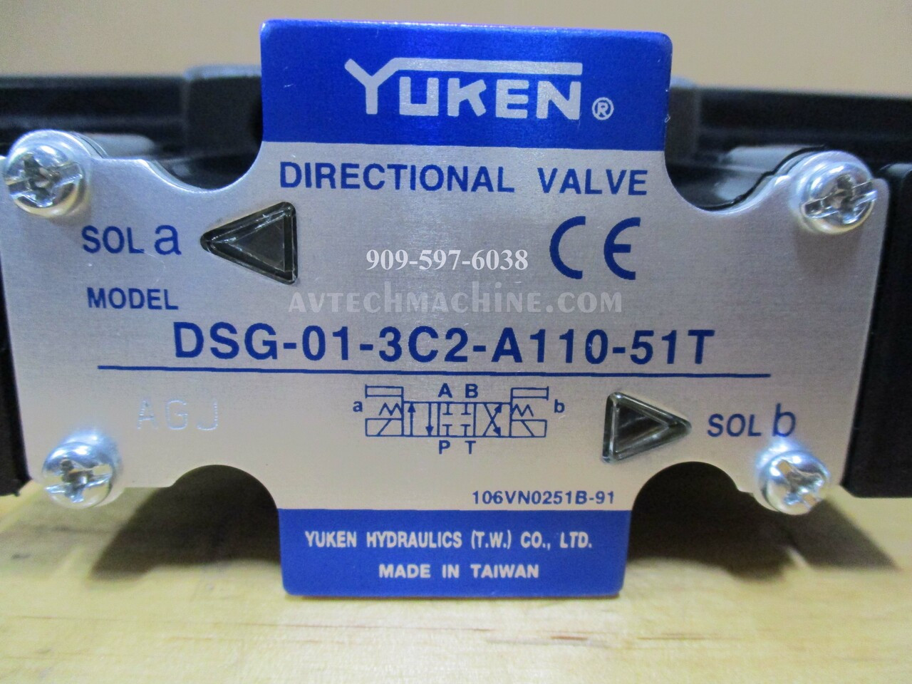 DSG-01-3C2-A110-51T