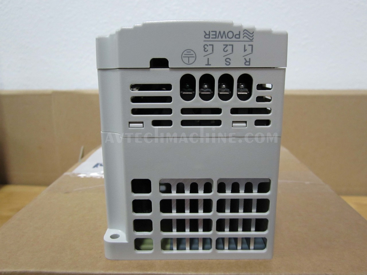 VFD015M23A