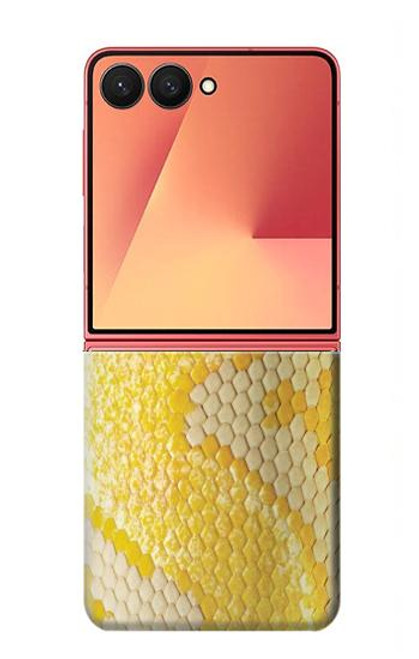 S2713 黄蛇の皮膚 グラフィックプリント Yellow Snake Skin Graphic Printed Samsung Galaxy Z Flip 7 バックケース、フリップケース・カバー