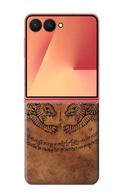 S3209 虎のサクヤン Sak Yant Twin Tiger Samsung Galaxy Z Flip 7 バックケース、フリップケース・カバー