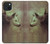 S0931 白狼と黒狼 White Black Wolf iPhone 15 Plus バックケース、フリップケース・カバー