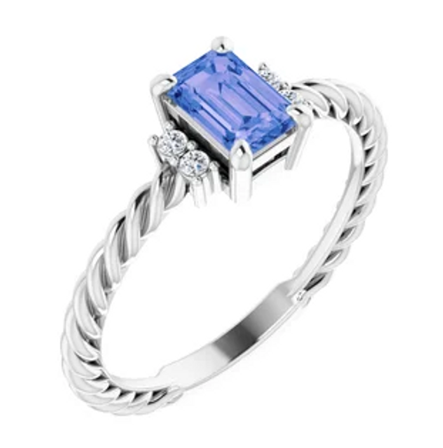 Tanzanite and diamond ring