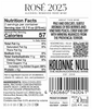 Kolonne Null Rosé on a restaurant table — alcohol-free still rosé wine, vegan and low-calorie
