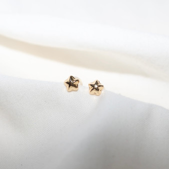 Star 18k Yellow Gold Stud Earrings