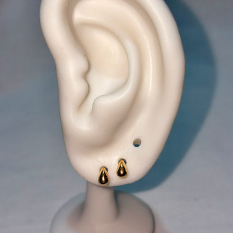 Luha 18k Gold Stud Teardrop Earring