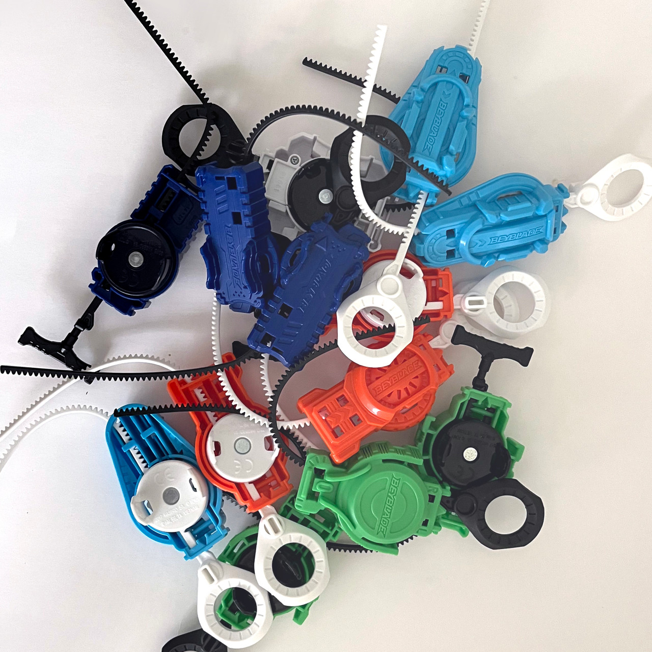HASBRO Burst Series Beyblade Ripcord Launchers BeysAndBricks hasbro-burst-series-beyblade-ripcord-launchers-beysandbricks